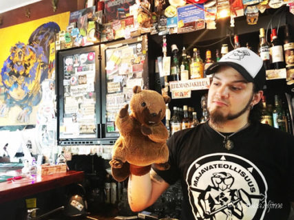 ヘルシンキのビーバーバー majava baari