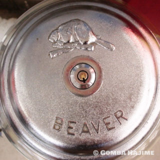 ビーバー社のガチャガチャマシーン